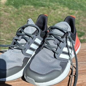 Like New adidas youth running shoes